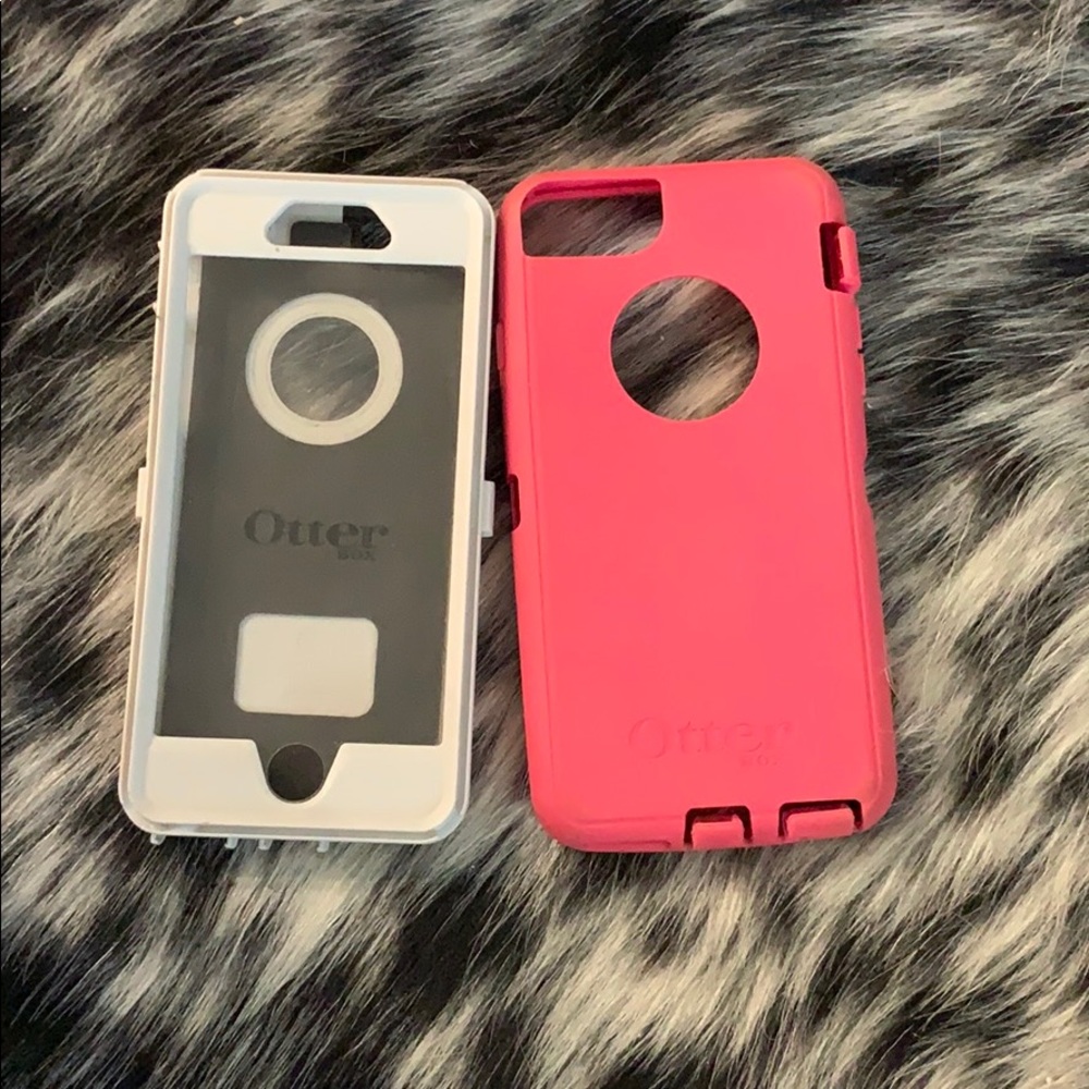 Pink otter box
